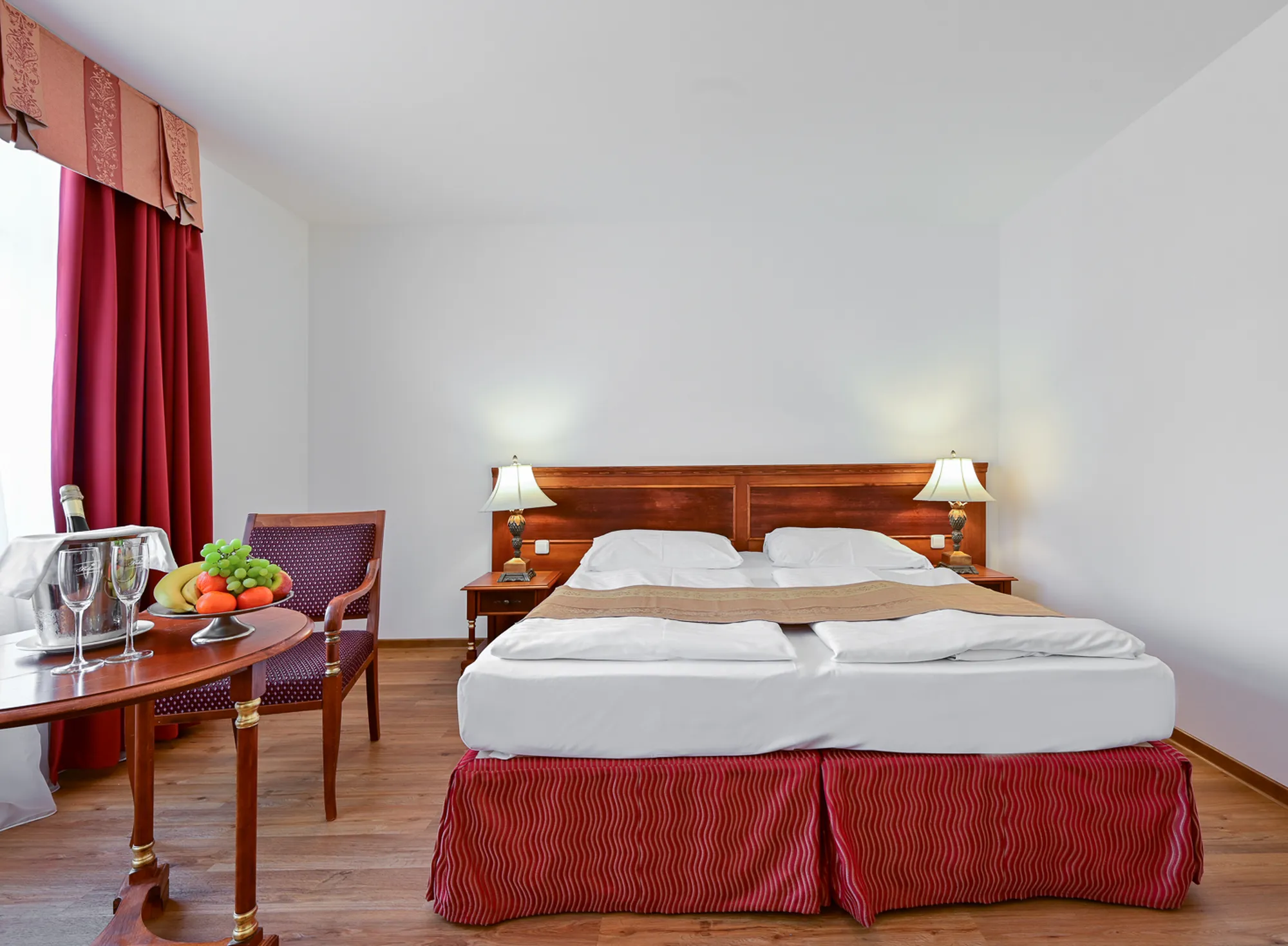 Hlavní fotografie Pokoj deluxe s balkónem